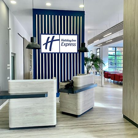 Holiday Inn Express Ciudad De Las Ciencias, An Ihg Hotel Walencja Wnętrze zdjęcie