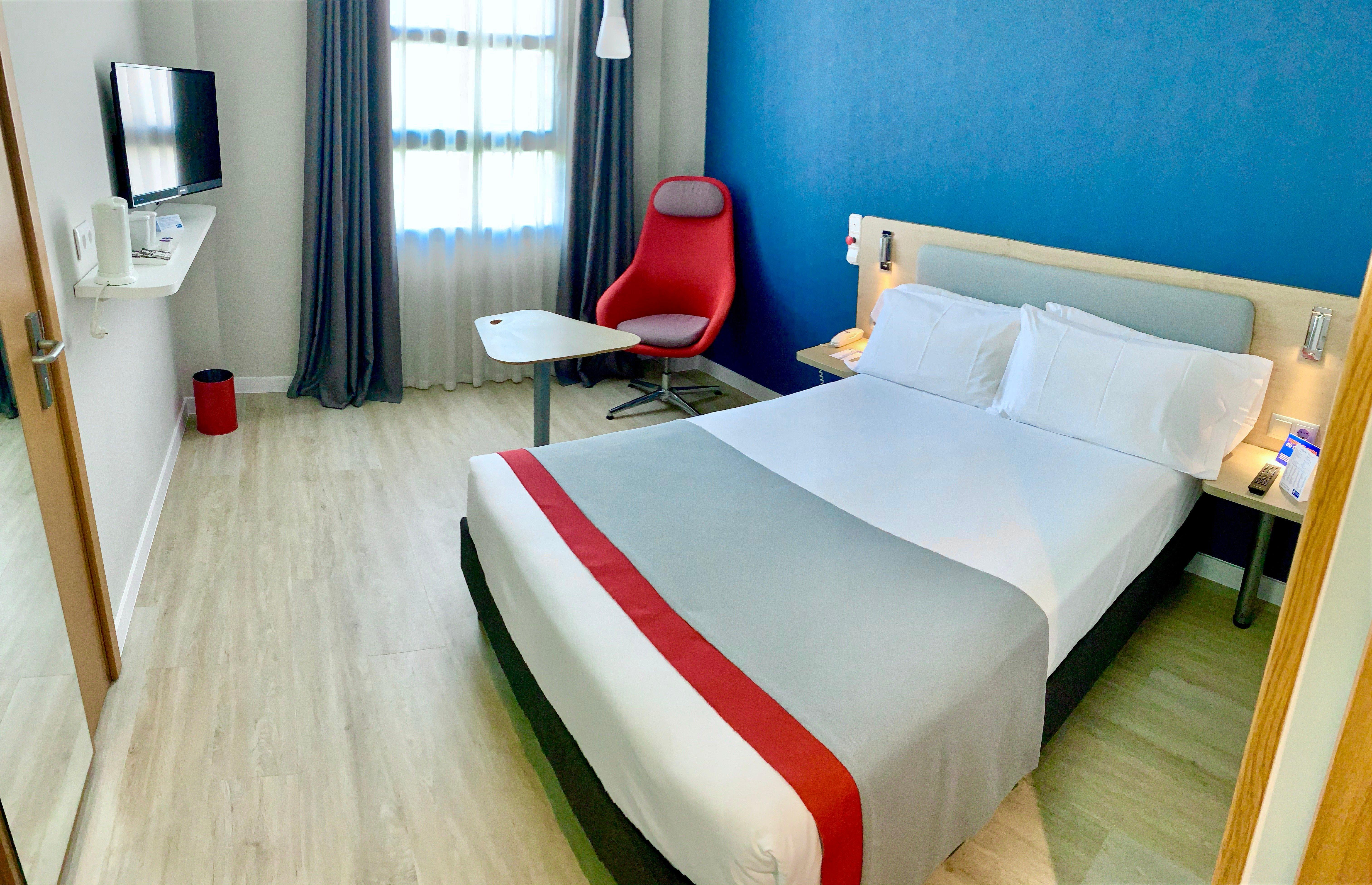 Holiday Inn Express Ciudad De Las Ciencias, An Ihg Hotel Walencja Zewnętrze zdjęcie